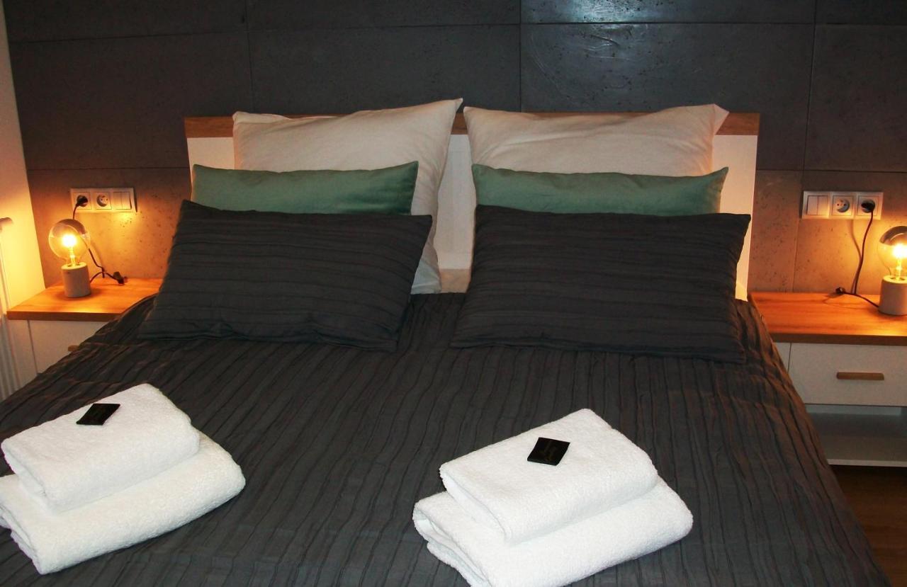 Aqua Apartments Sunset Reda Luaran gambar